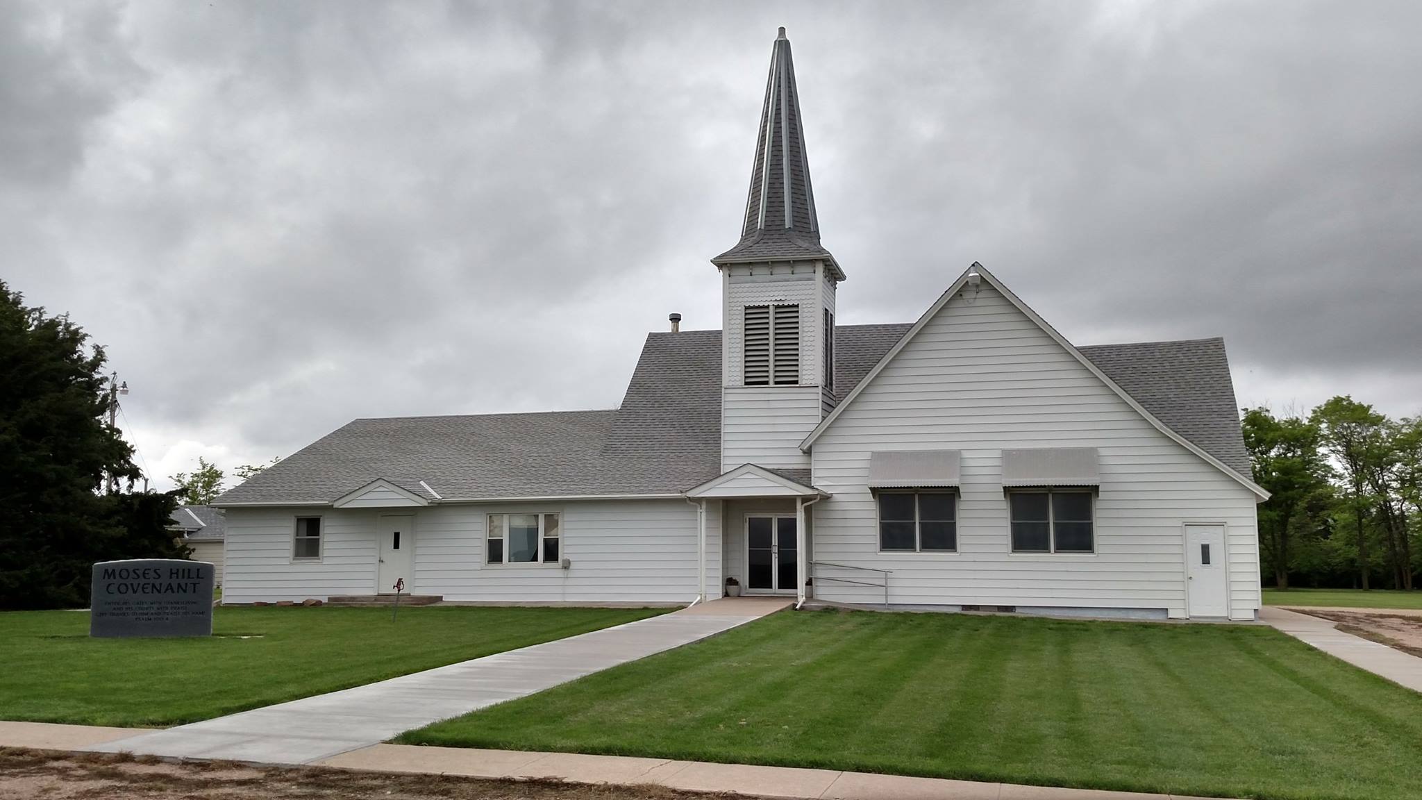 Moses Hill Covenant Church exterior